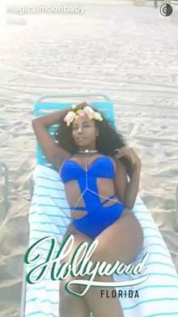 Sophia Momodu shows off her hot body in tiny blue bikini